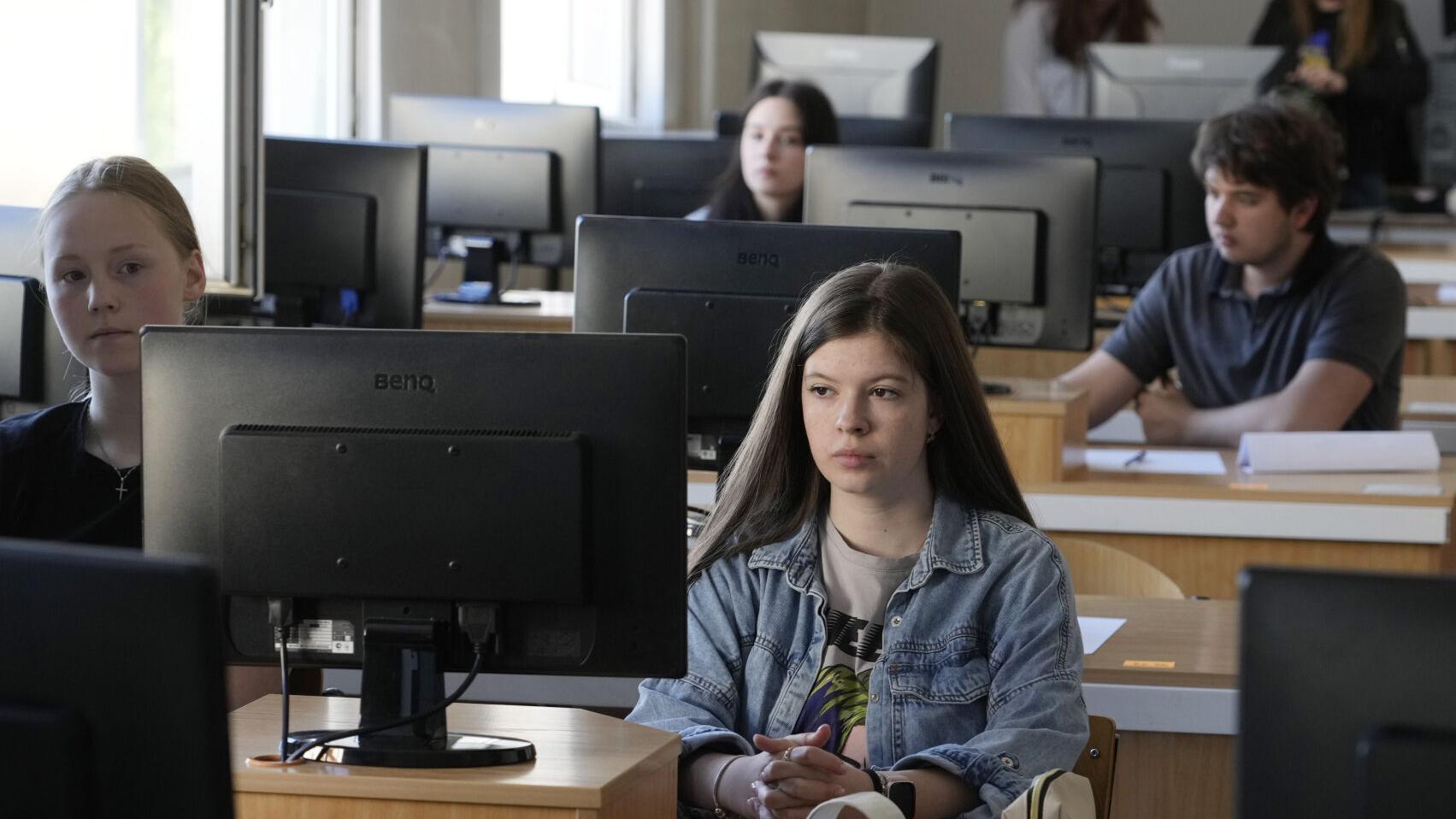 ‘A disaster in slow motion’: War disrupts education of Ukrainian kids, even those who’ve found safety abroad